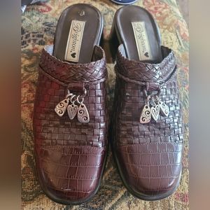 8.5 Vintage Brighton Shoes